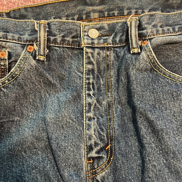 LEVI’s 505 Jeans - Picture 2 of 4